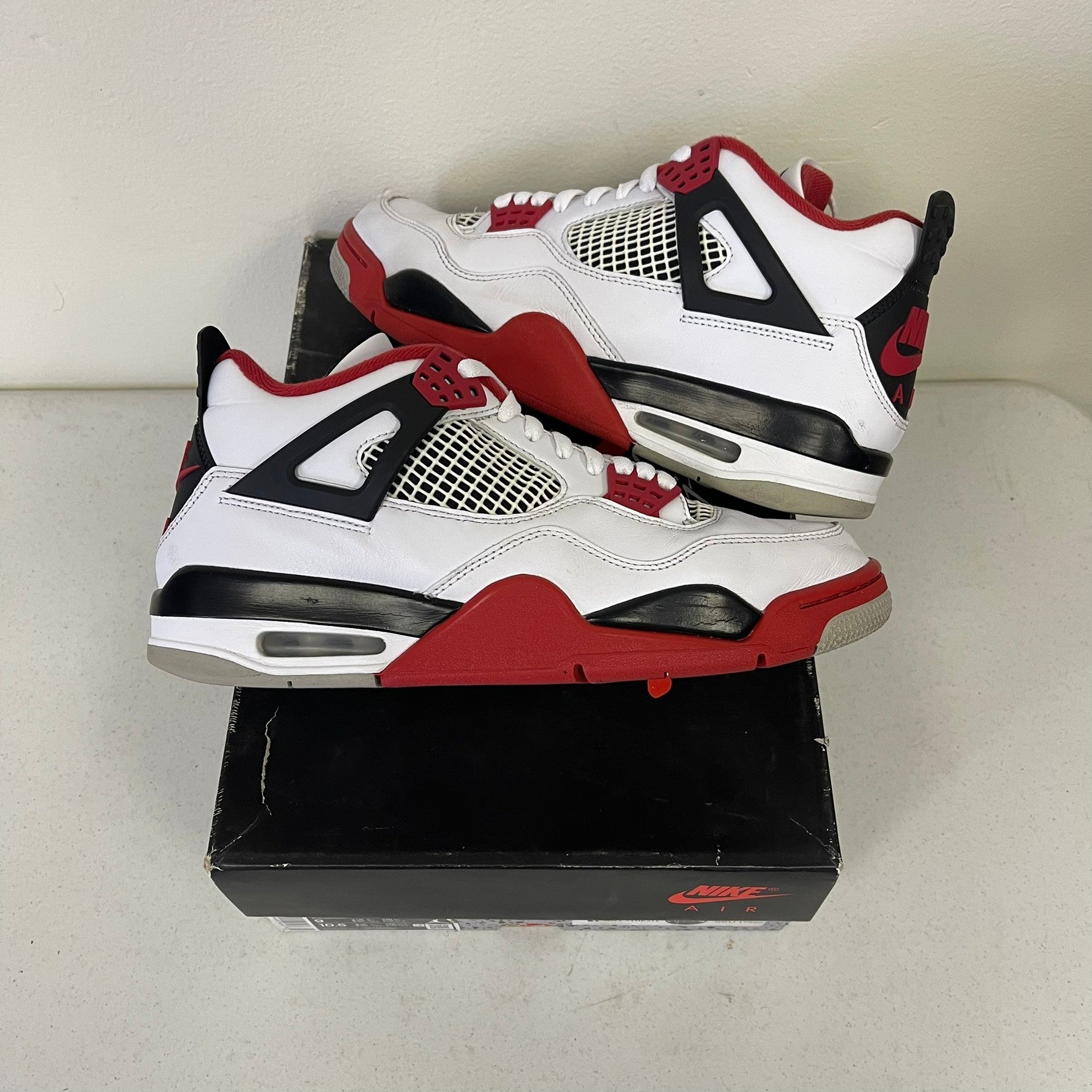 Jordan 4 Retro Fire Red (2020)
