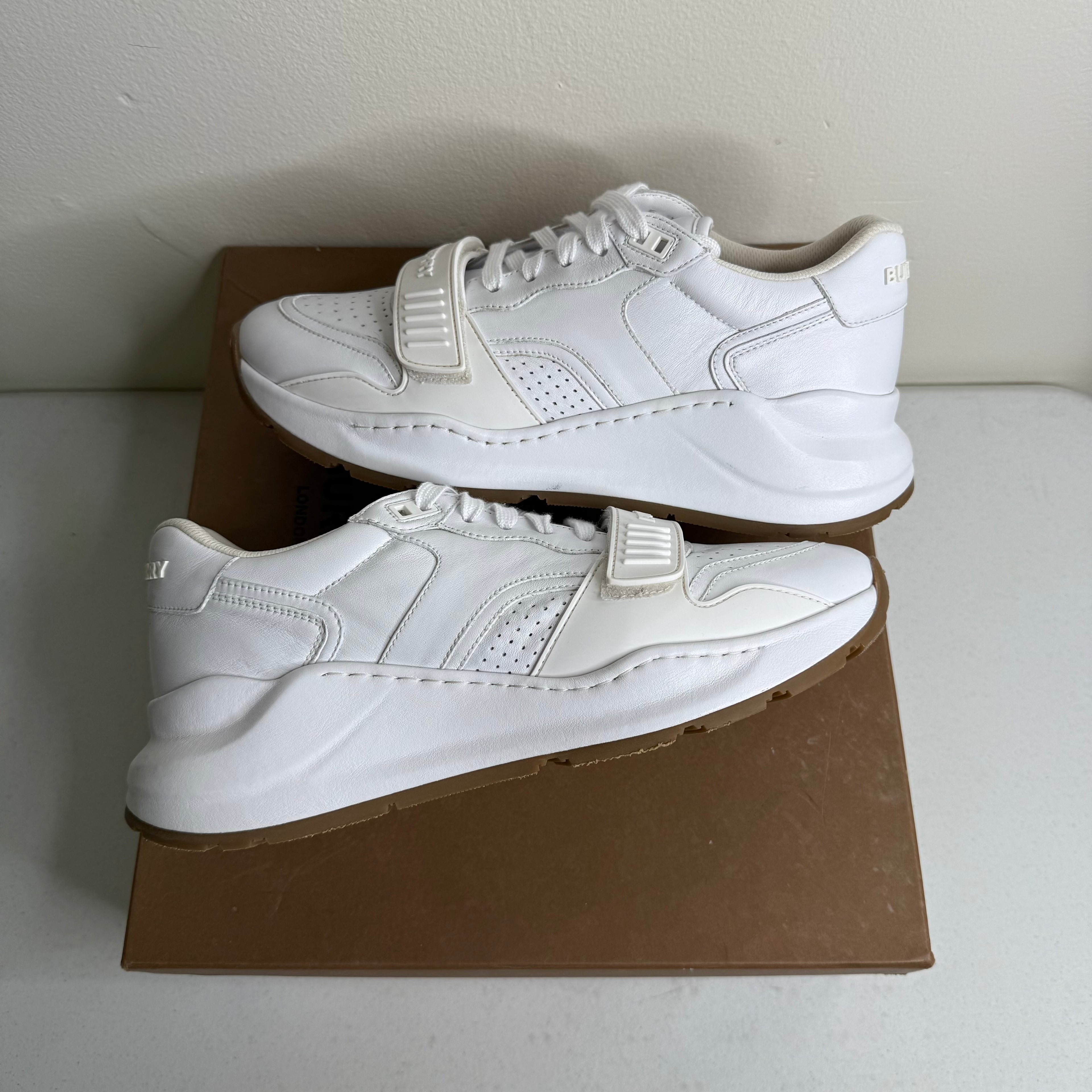 Burberry Ramsey White Gum