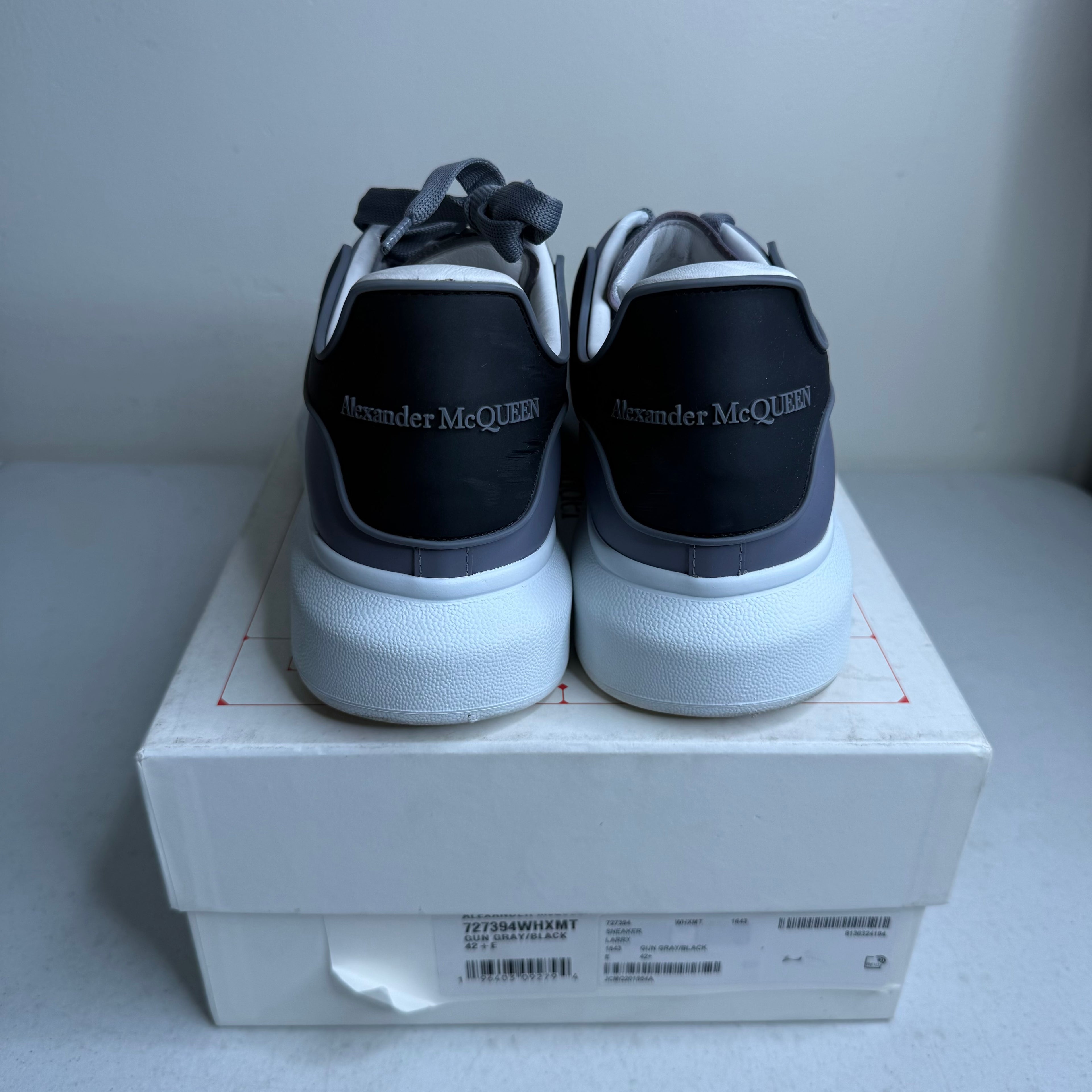 Size 42.5(9.5) - Alexander McQueen Sneaker Gun Grey