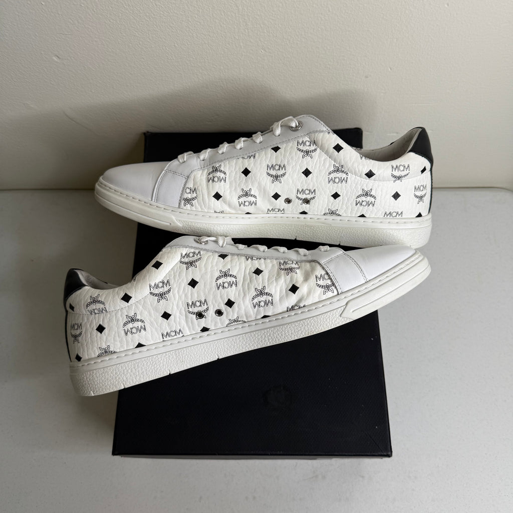 MCM Terrain Low Top White Black