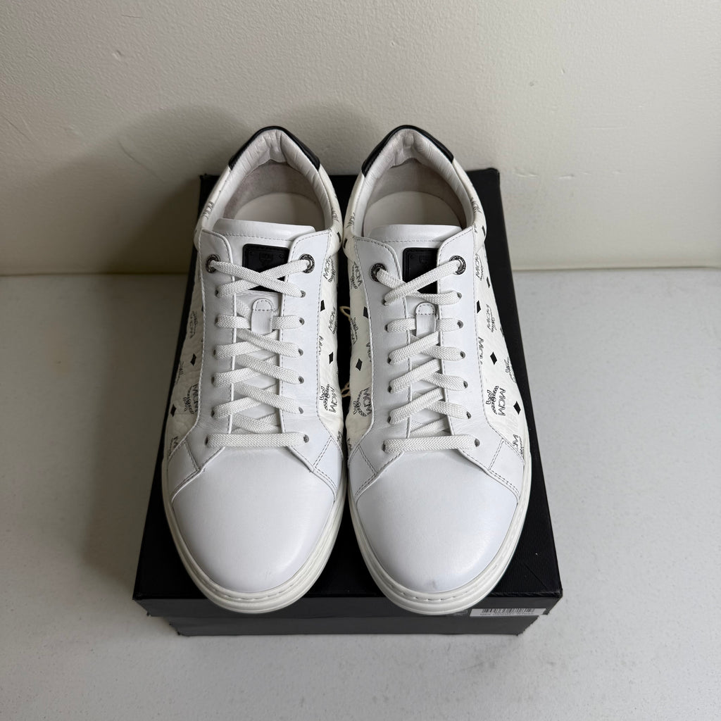 MCM Terrain Low Top White Black