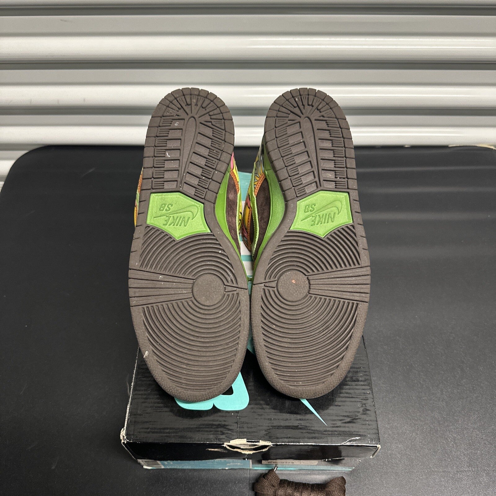 Nike SB Dunk Low De La Soul (2015)