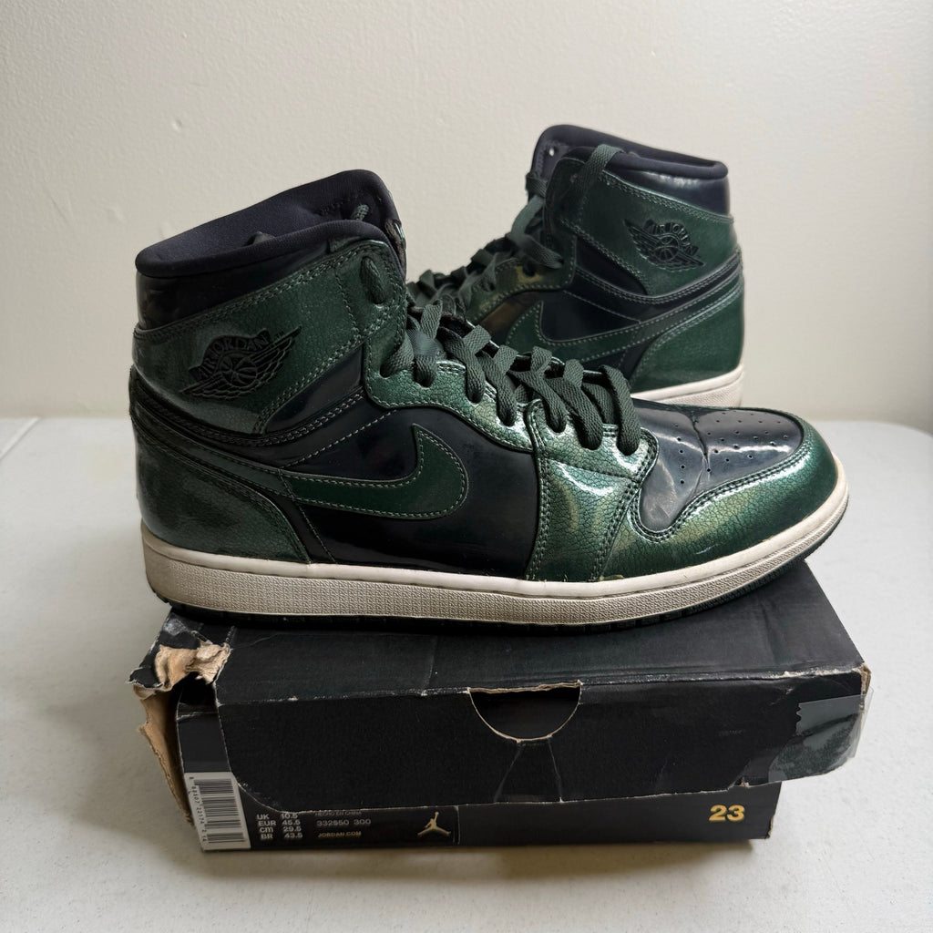 Size 11.5 - Jordan 1 Retro Grove Green