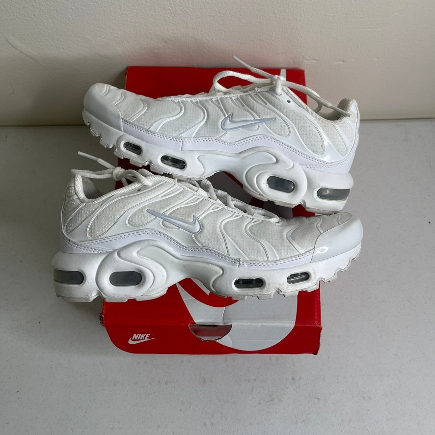 Size 7y - Nike Air Max Plus
