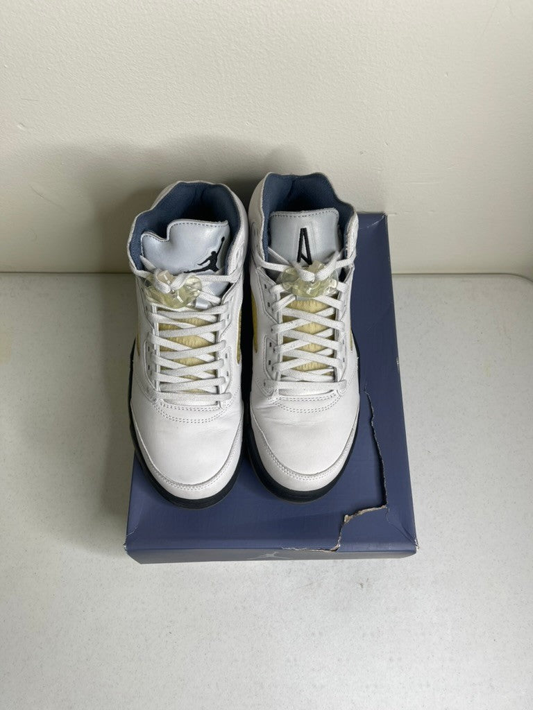 Size 9.5w - Jordan 5 Retro A Ma Maniére Dawn (Women's)