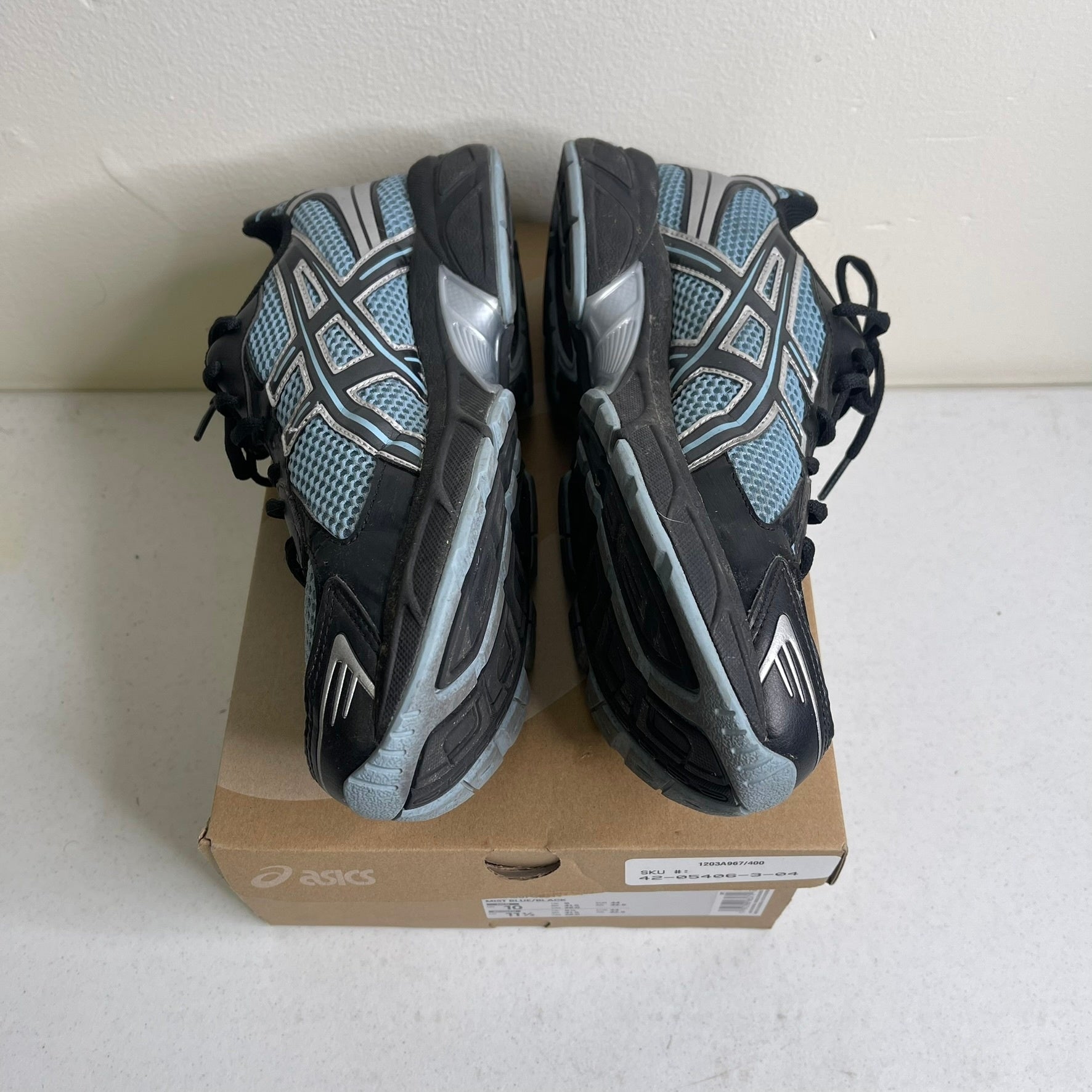 Size 10 - ASICS Gel-1130 Black Ice Blue