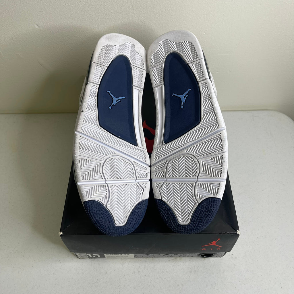 Jordan 4 Retro Columbia (2015)