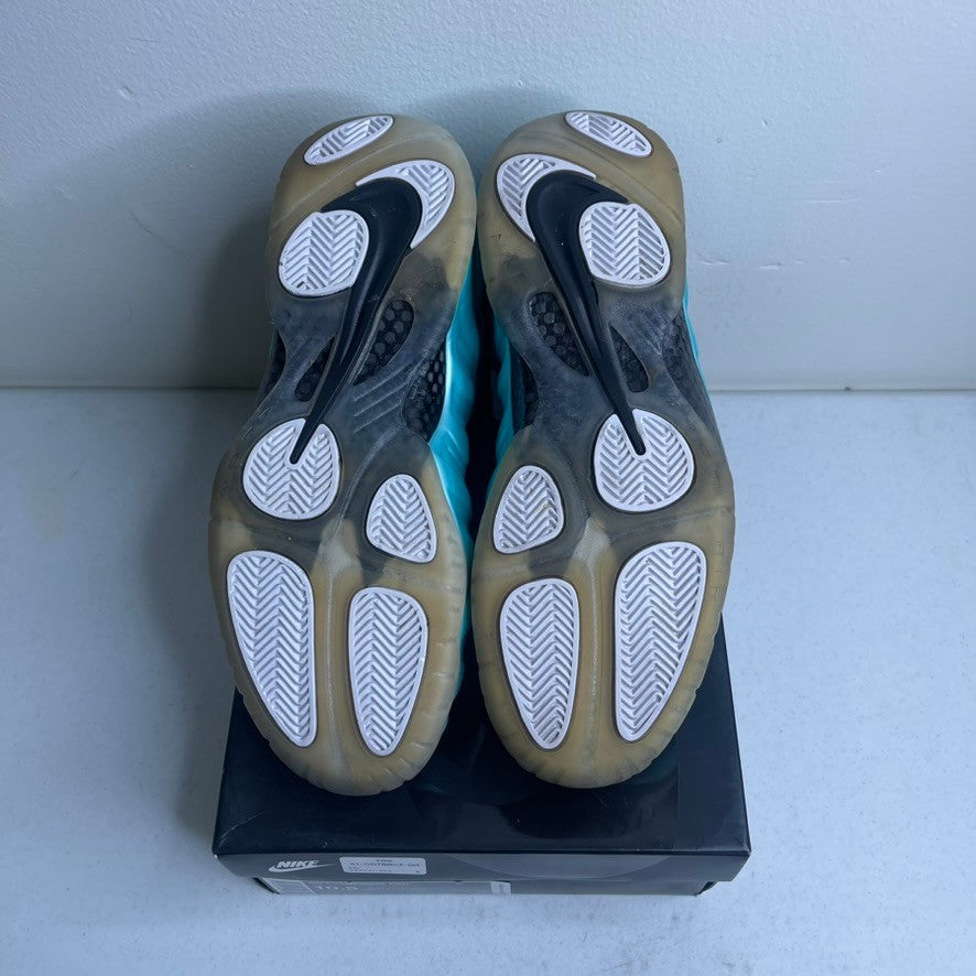 Size 10.5 - Air Nike Foamposite Pro Island Green