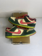 Size 9 - Nike SB Dunk Low Mosquito
