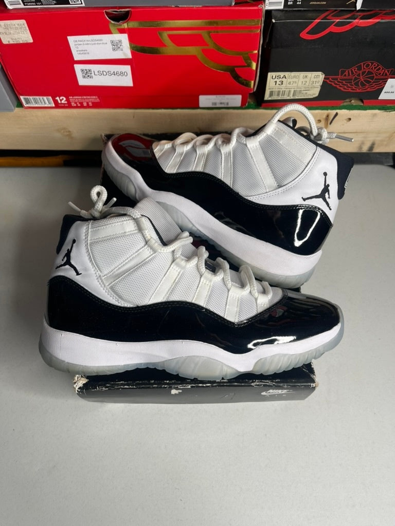 Size 10.5 - Jordan 11 Retro Concord (2018)