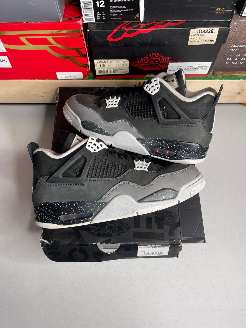 Jordan 4 Retro Fear (2024)