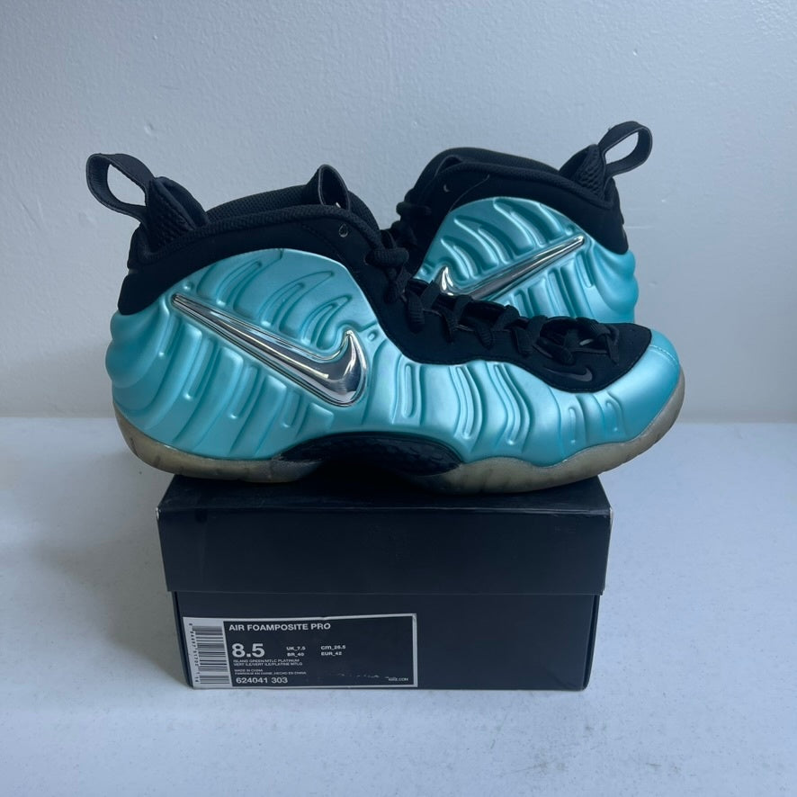 Size 8.5 - Air Nike Foamposite Pro Island Green