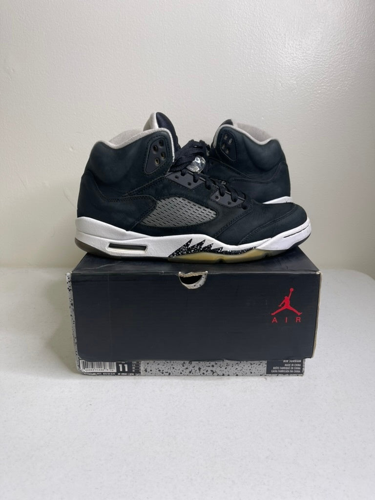 Size 11 - Jordan 5 Retro Oreo (2013)