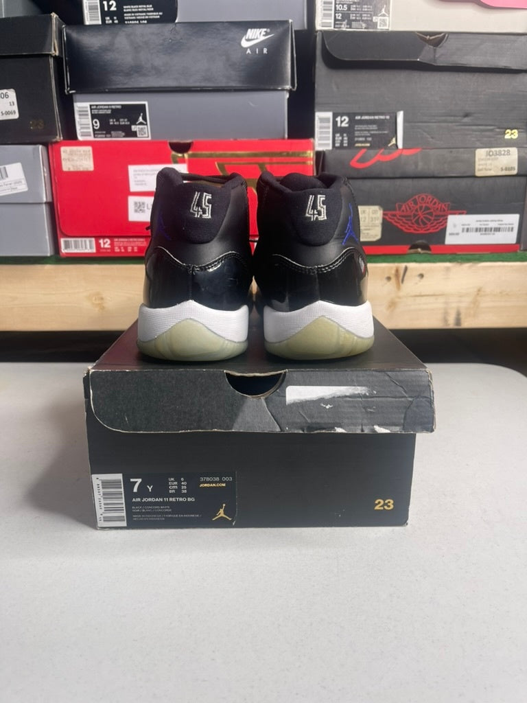 Jordan 11 Retro Space Jam (2016) (GS)