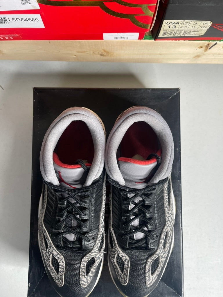 Jordan 11 Retro Low IE Black Cement