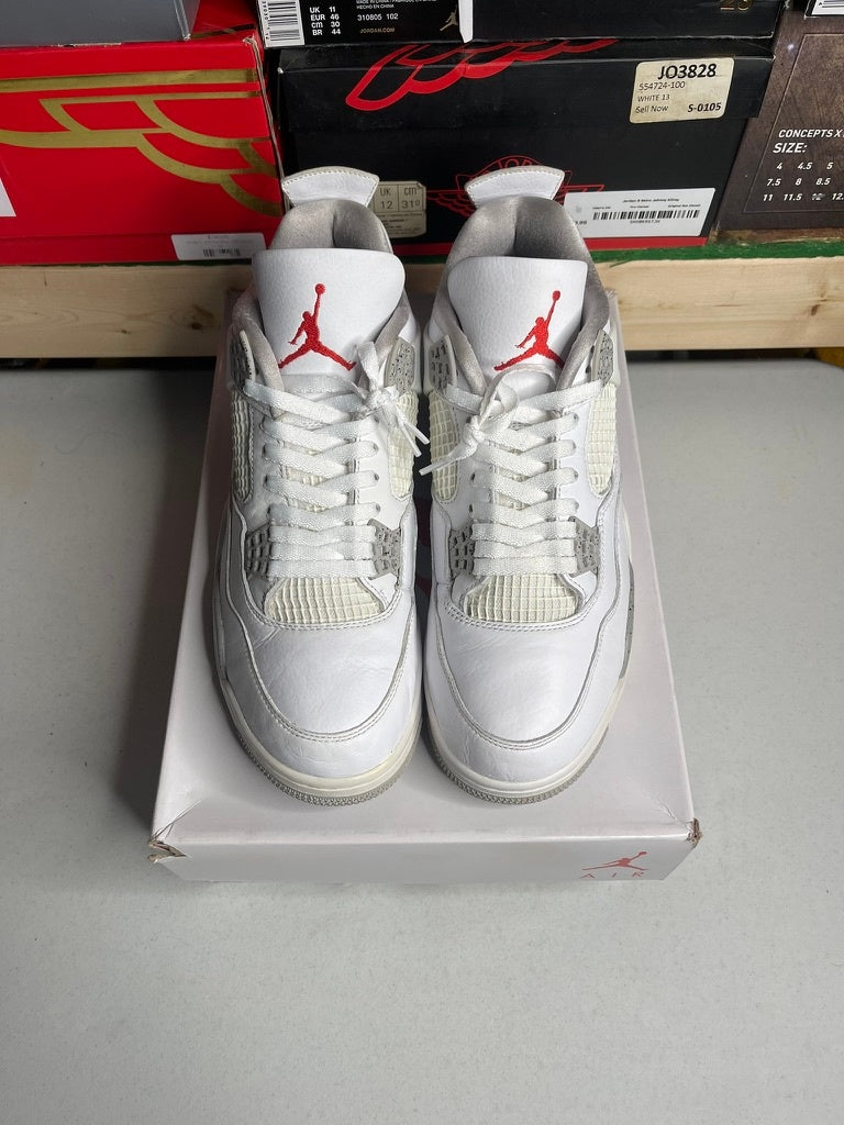 Size 11 - Jordan 4 Retro White Oreo (2021)