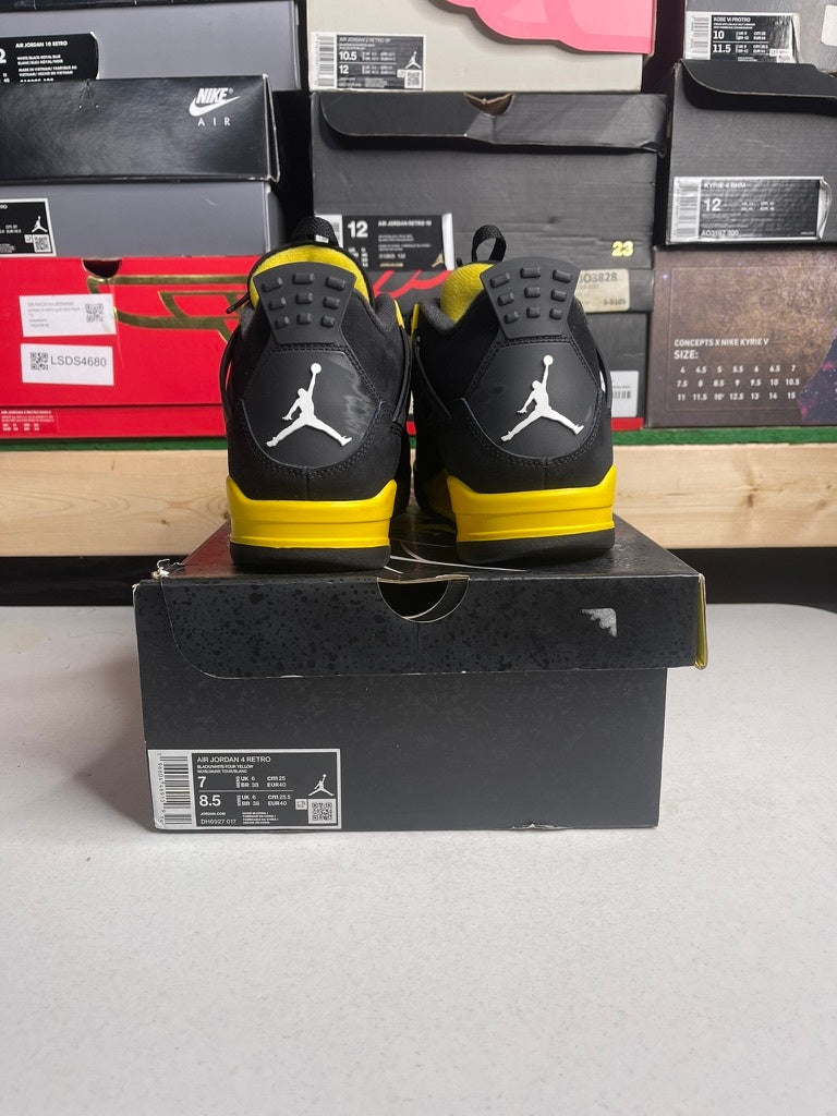 Size 7 - Jordan 4 Retro Thunder (2023)
