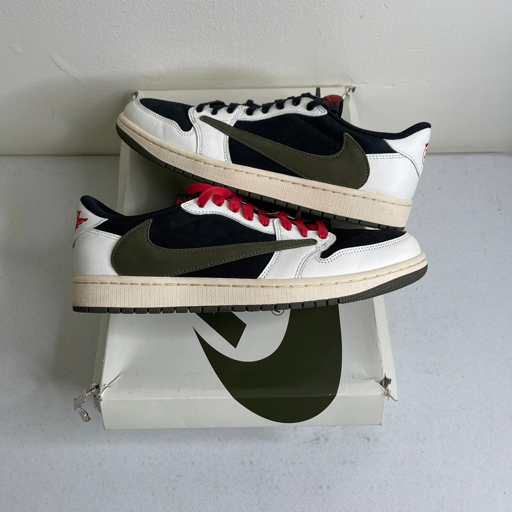 Size 11.5w - Jordan 1 Retro Low OG SP Travis Scott Olive