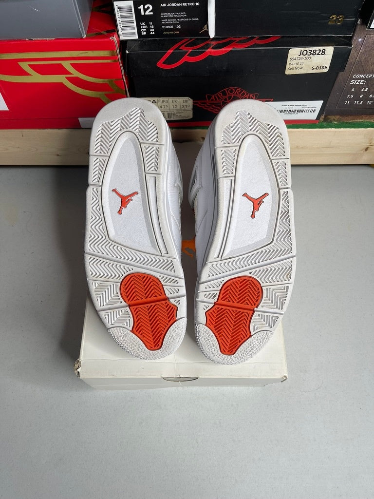 Jordan 4 Retro Metallic Orange