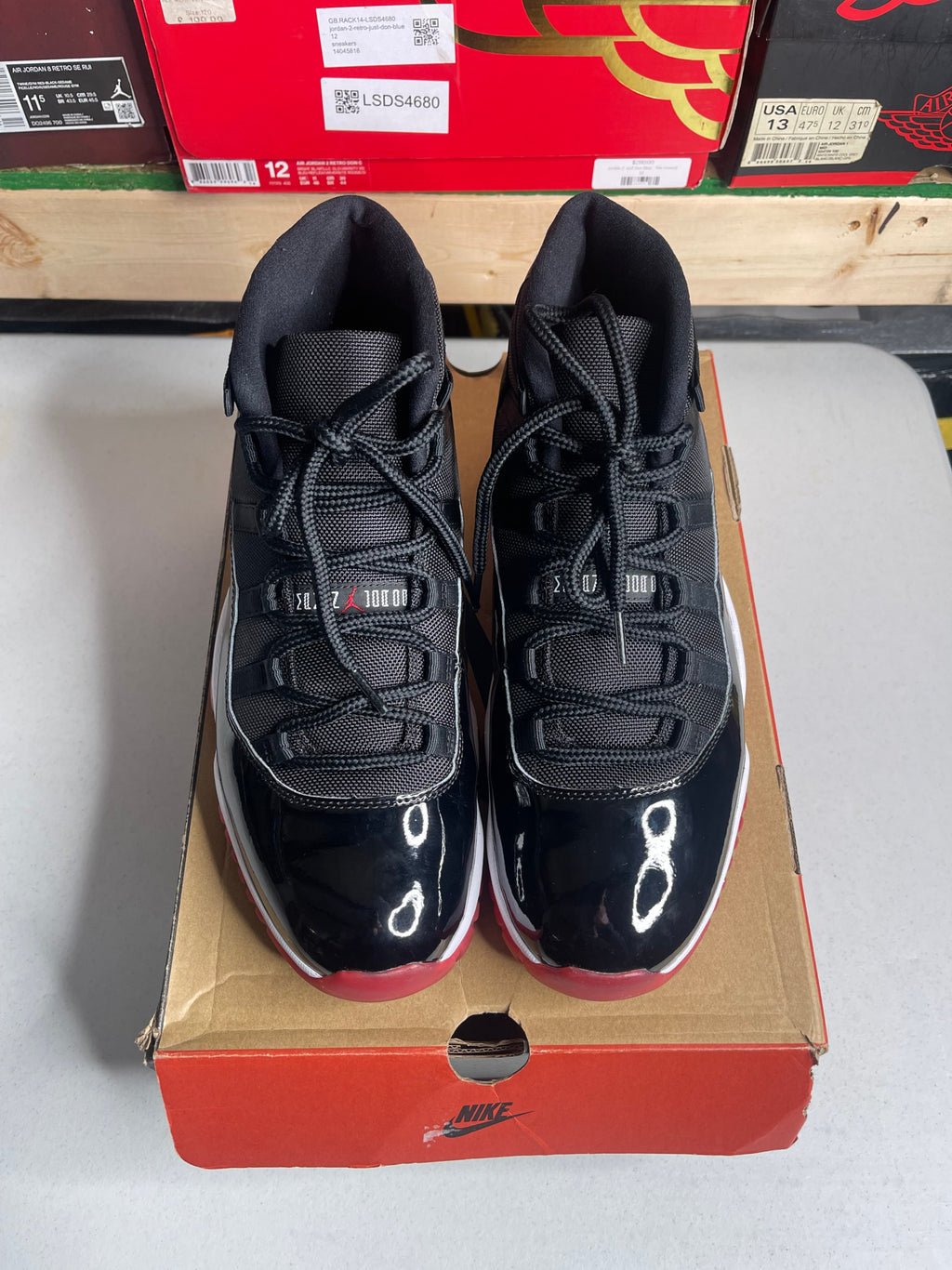 Jordan 11 Retro Playoffs Bred (2019)