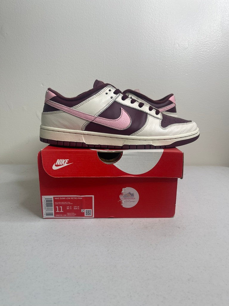 Nike Dunk Low Retro PRM Valentine's Day (2023)