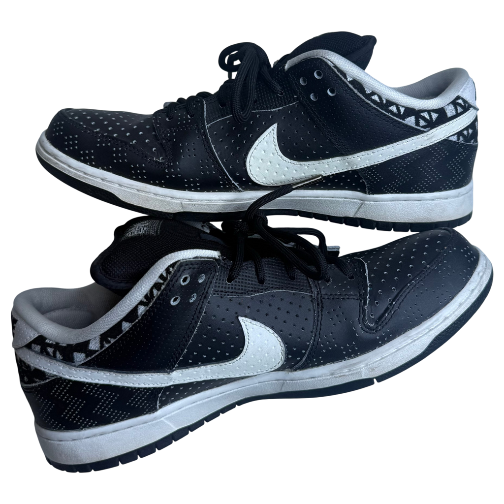 Size 11 - Nike SB Dunk Low BHM (2015)