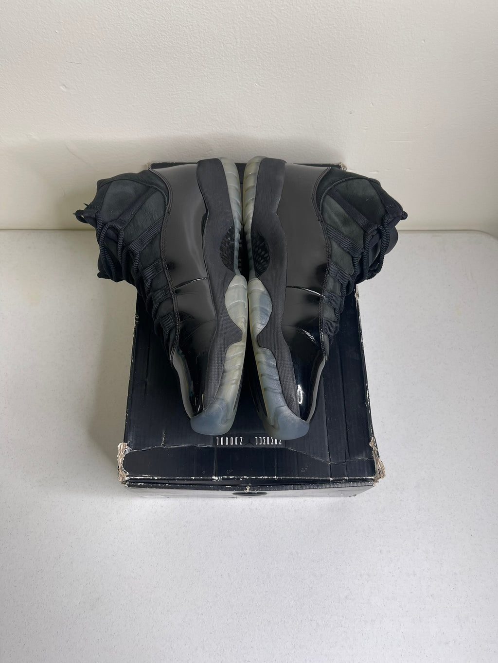 Jordan 11 Retro Cap and Gown