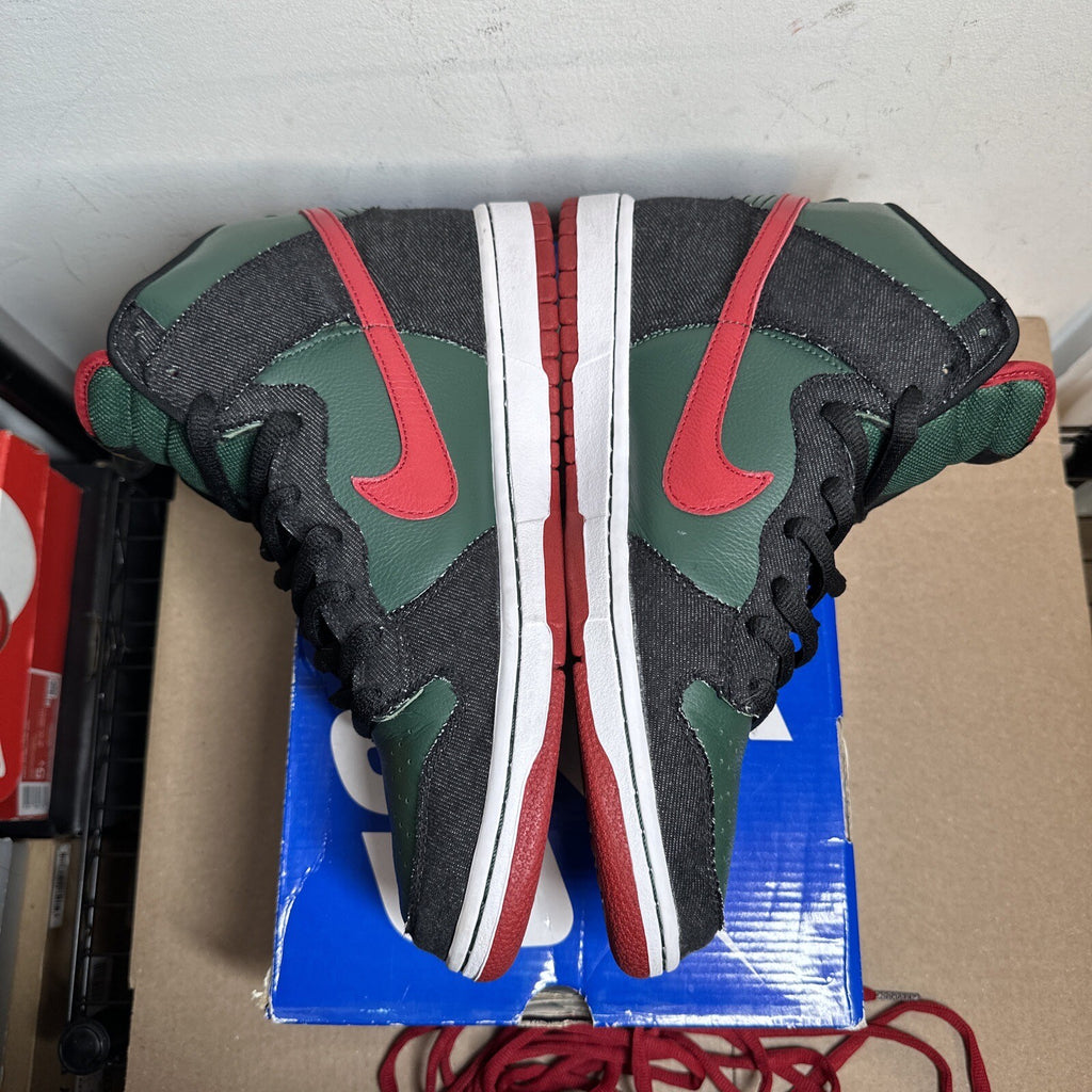 Nike SB Dunk High RESN (2009)