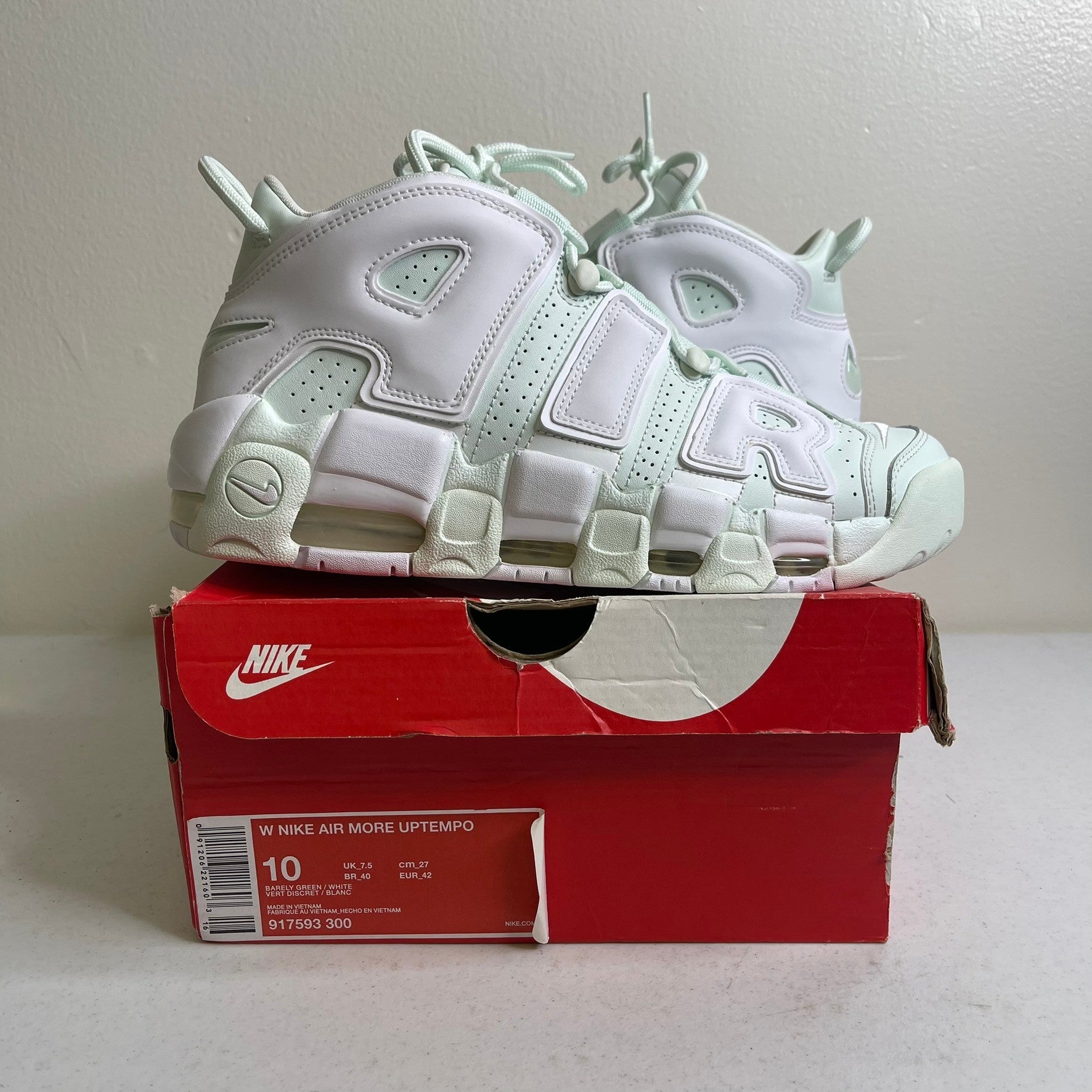 Size 10w - Nike Air More Uptempo Barley Green