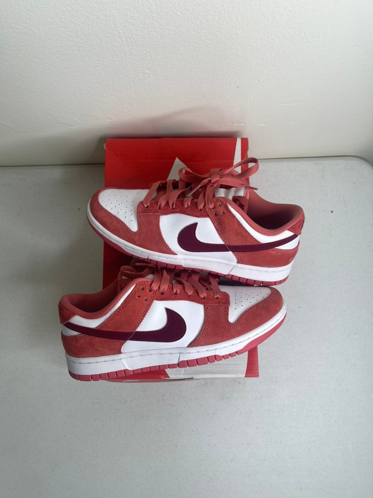 Nike Dunk Low Valentine's Day (2024) (Women's)