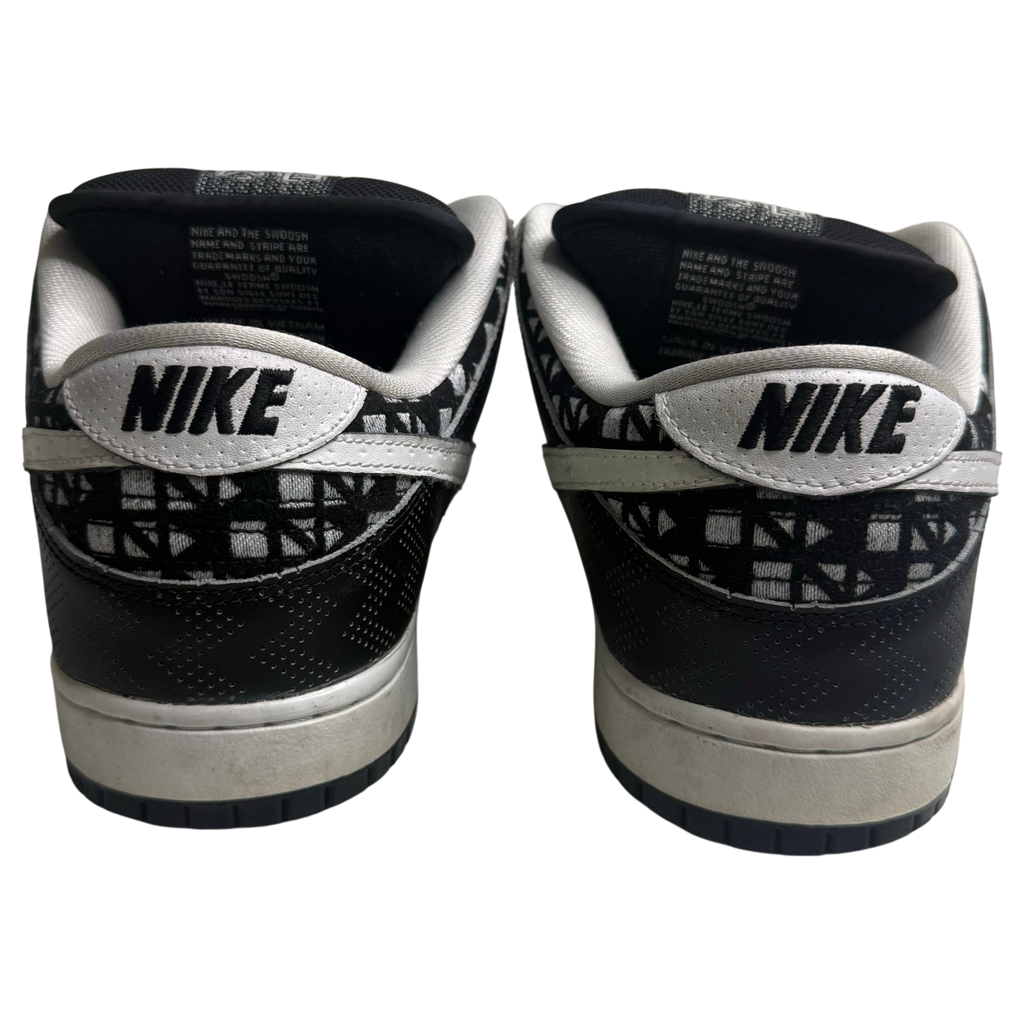 Size 11 - Nike SB Dunk Low BHM (2015)