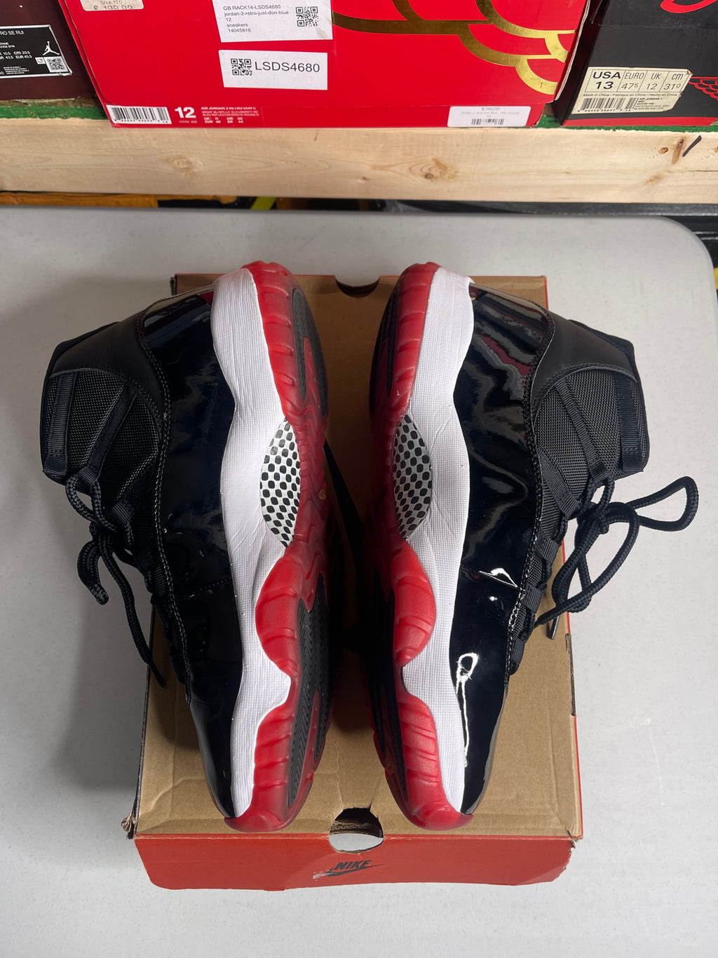 Jordan 11 Retro Playoffs Bred (2019)