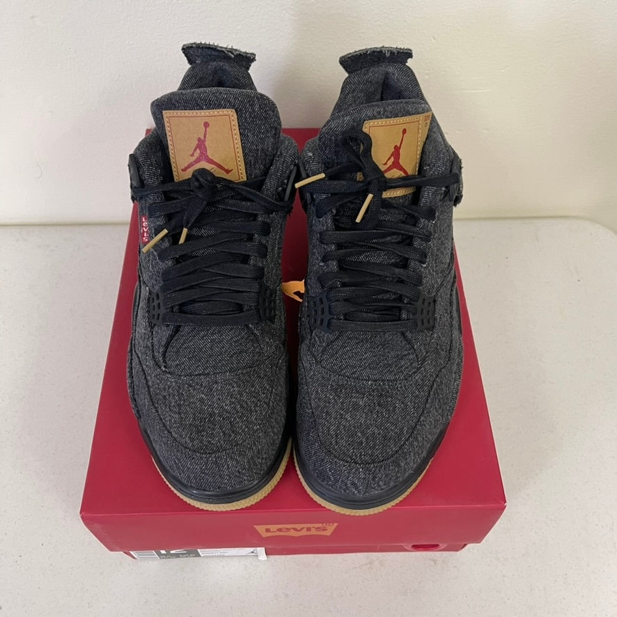 Jordan 4 Retro Levi's Black (Levi's Tag)