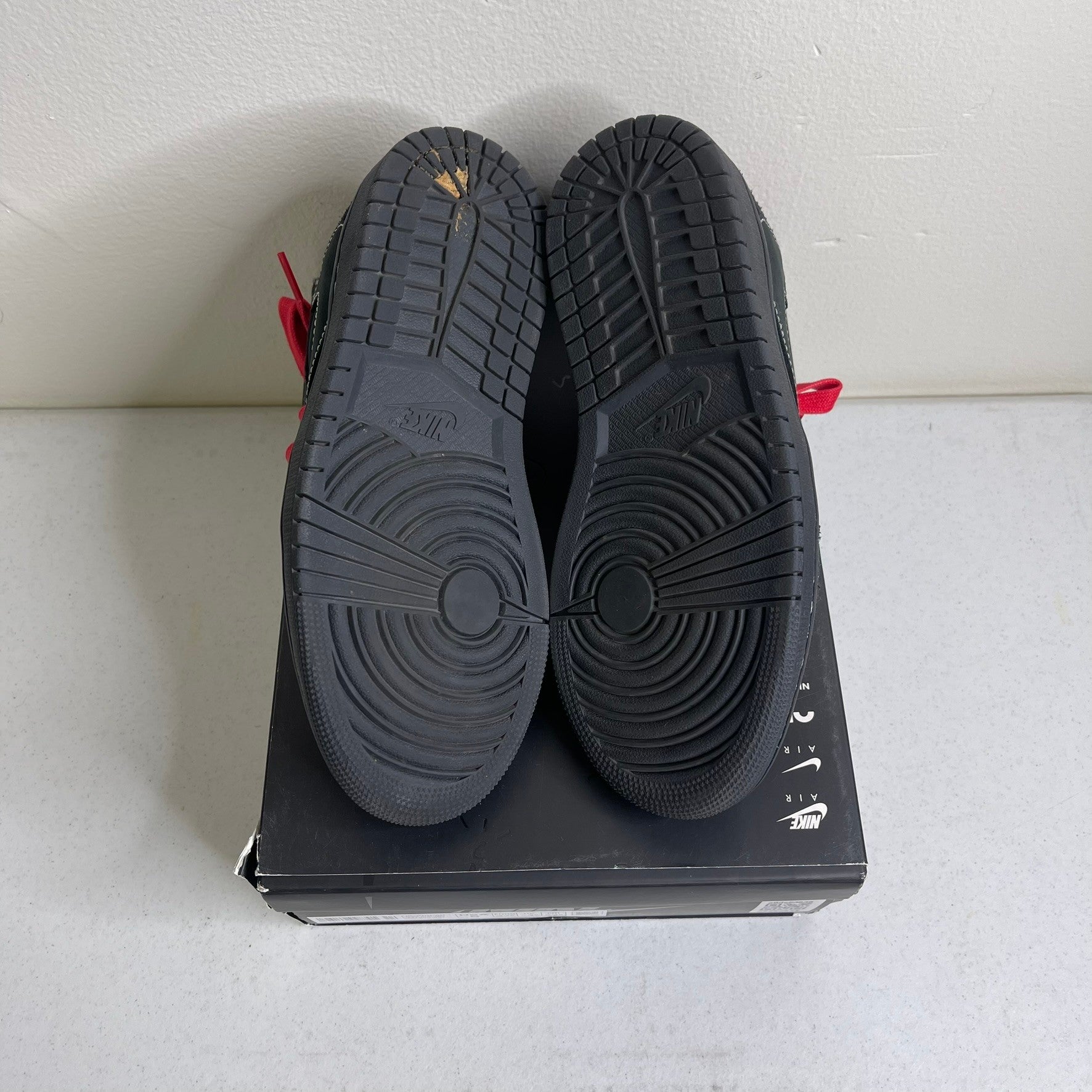 Jordan 1 Retro Low OG SP Travis Scott Black Phantom