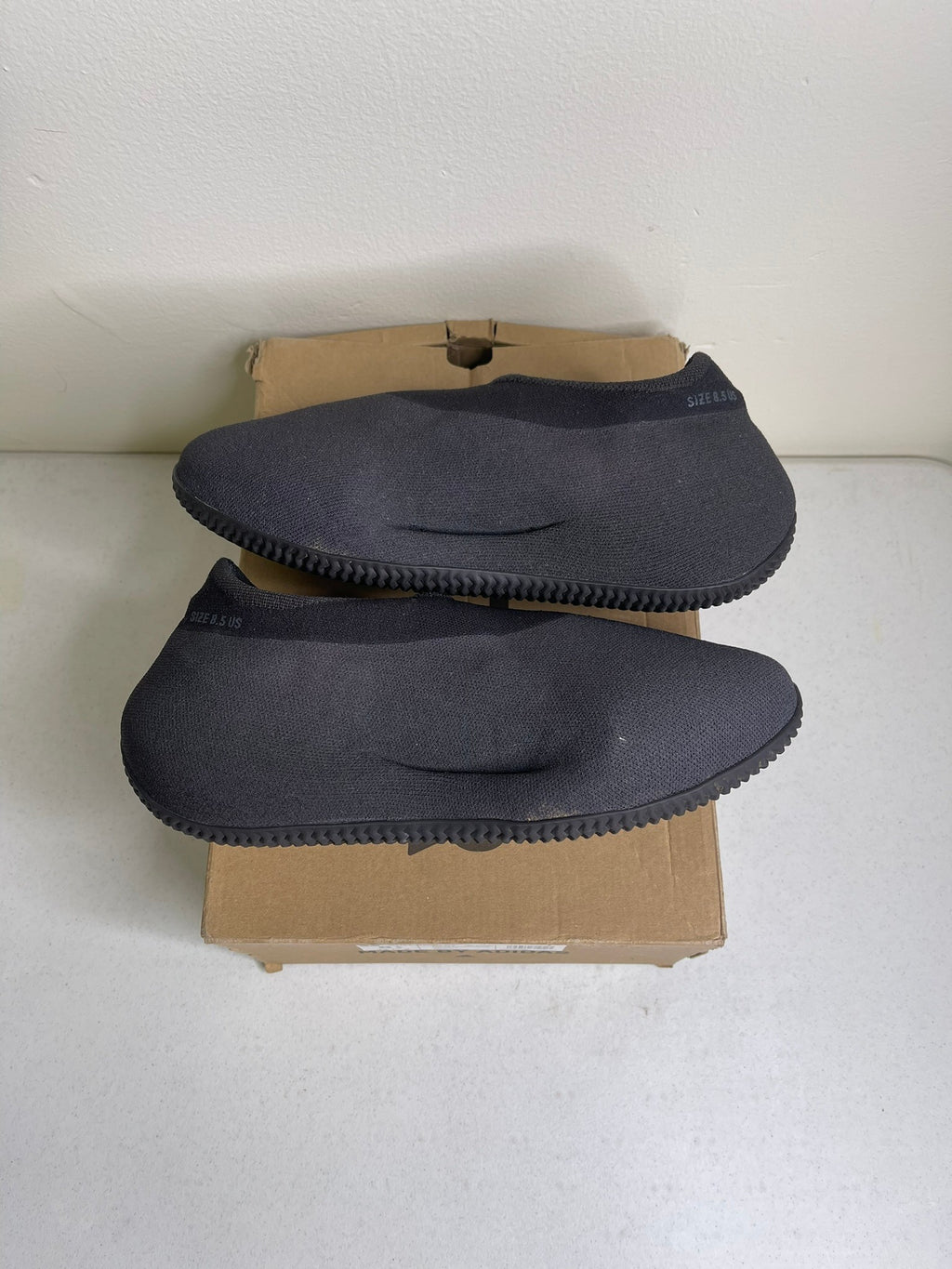 adidas Yeezy Knit RNR Fade Onyx