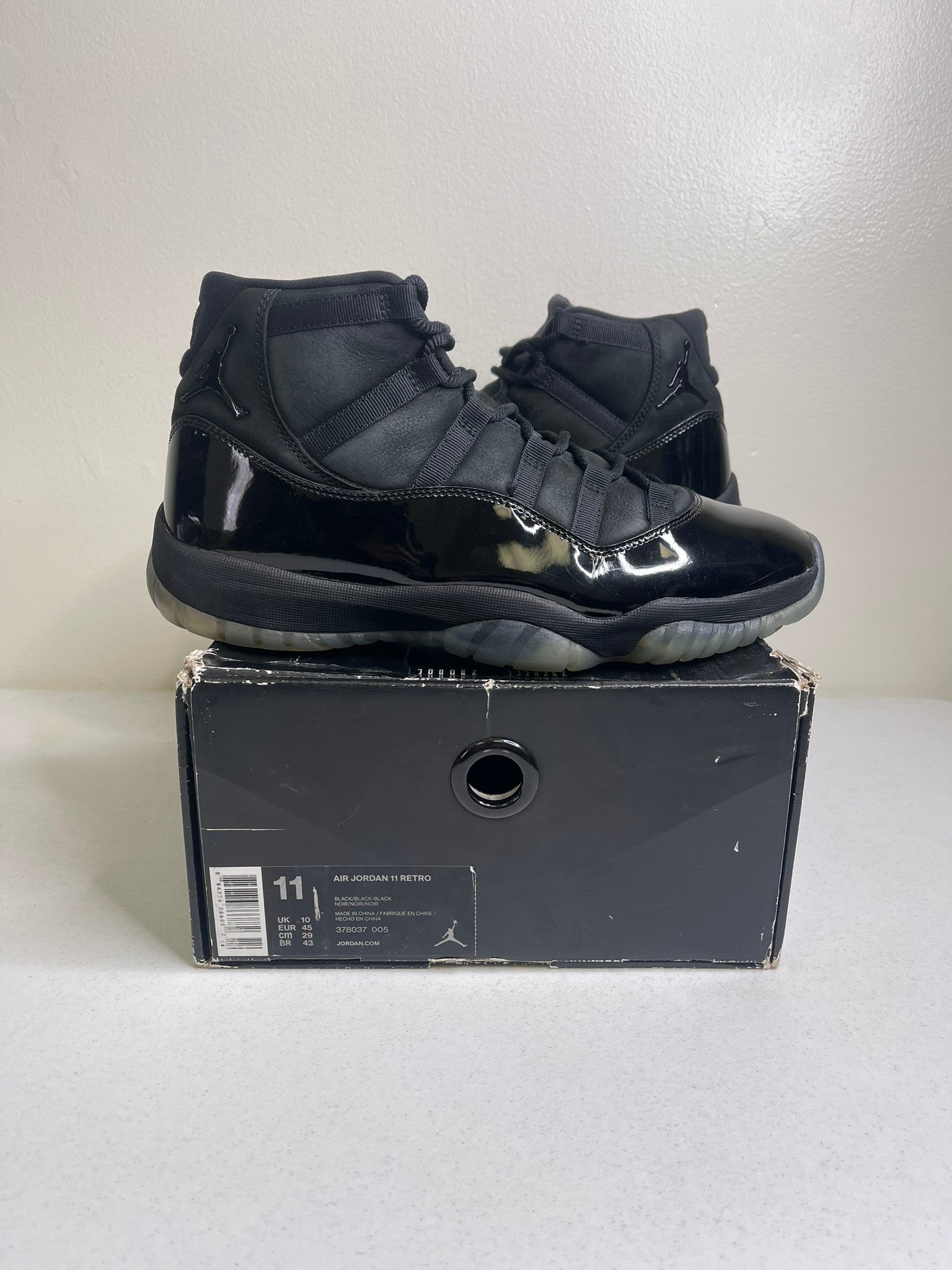 Jordan 11 Retro Cap and Gown