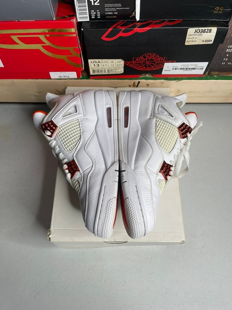 Jordan 4 Retro Metallic Orange