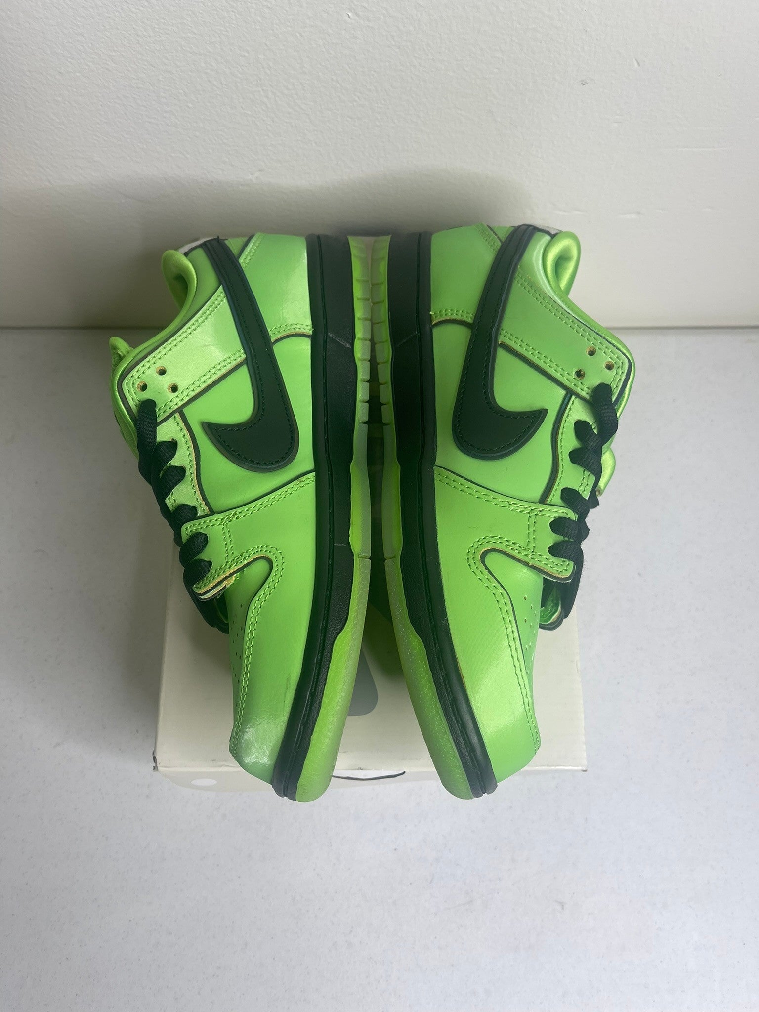 Nike SB Dunk Low The Powerpuff Girls Buttercup