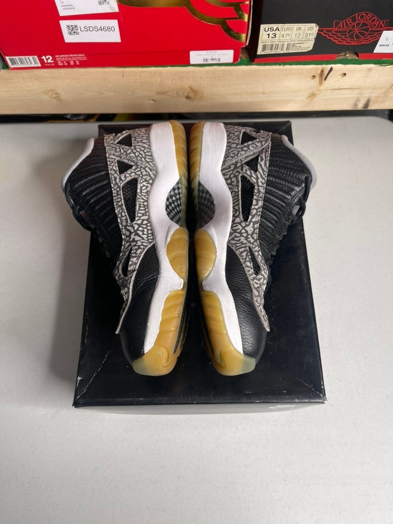 Jordan 11 Retro Low IE Black Cement