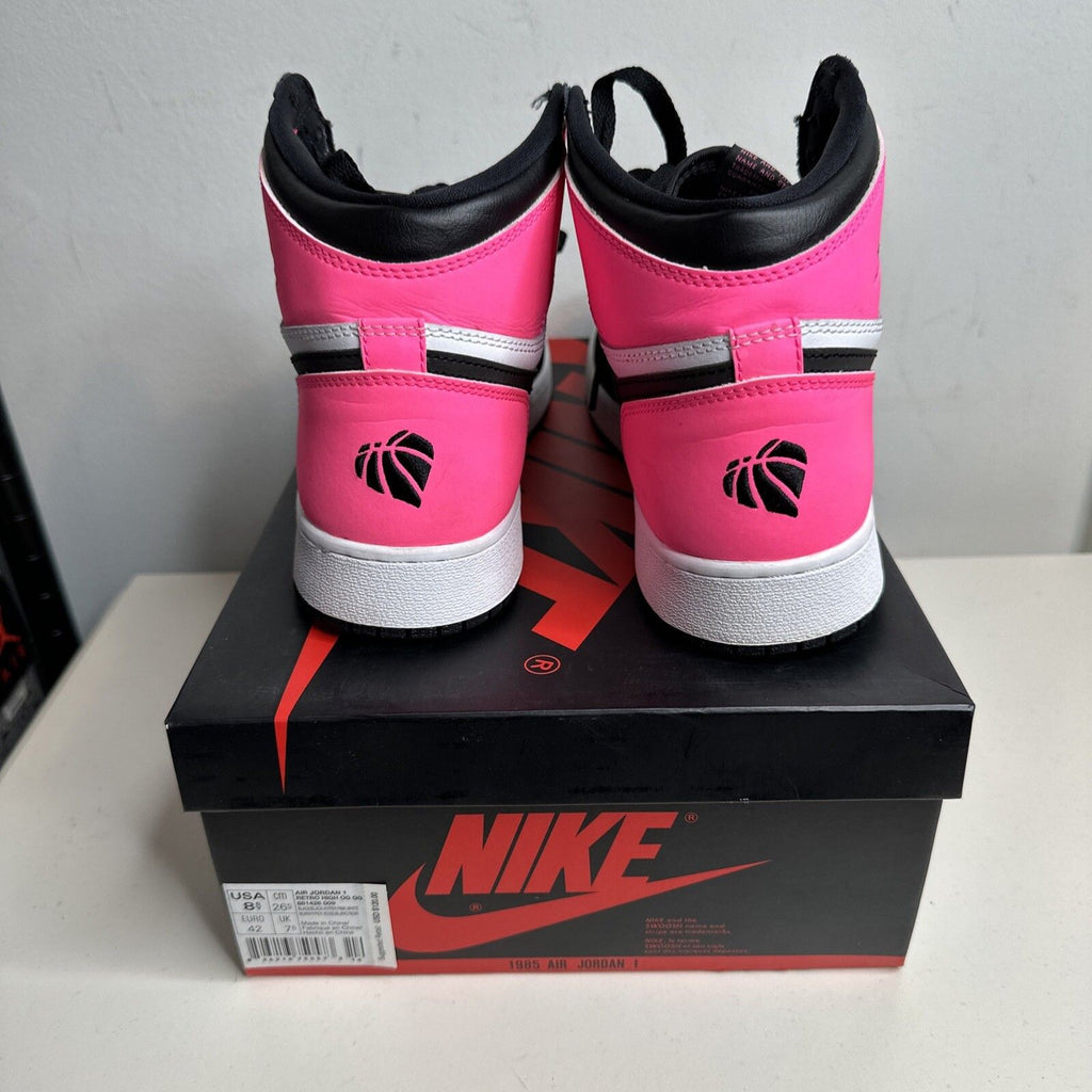 Size 8.5y - Jordan 1 Retro Valentine's Day (2017) (GS)