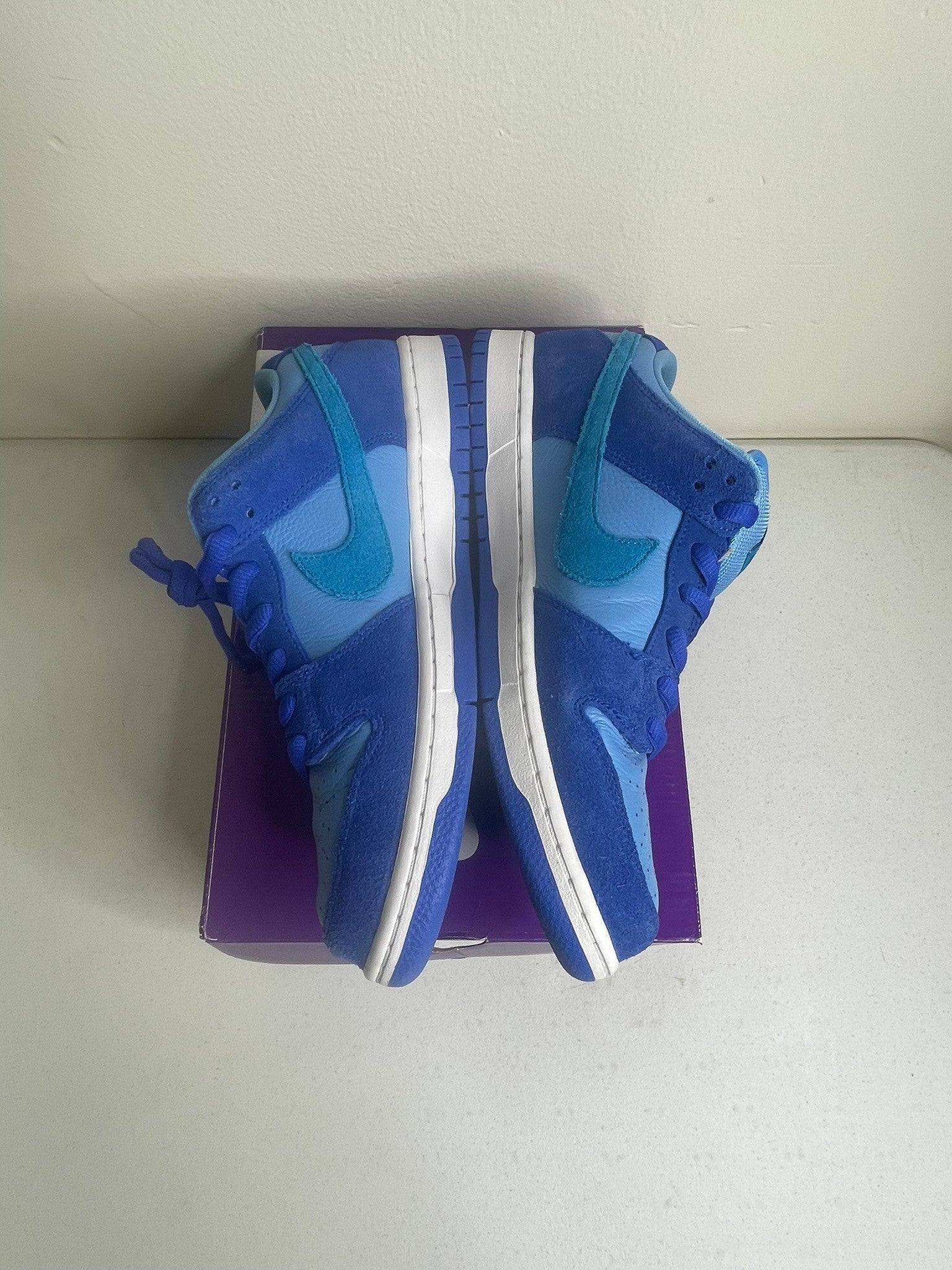 Nike SB Dunk Low Blue Raspberry
