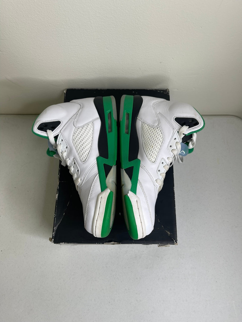 Size 9.5w - Jordan 5 Retro Lucky Green (Women's)