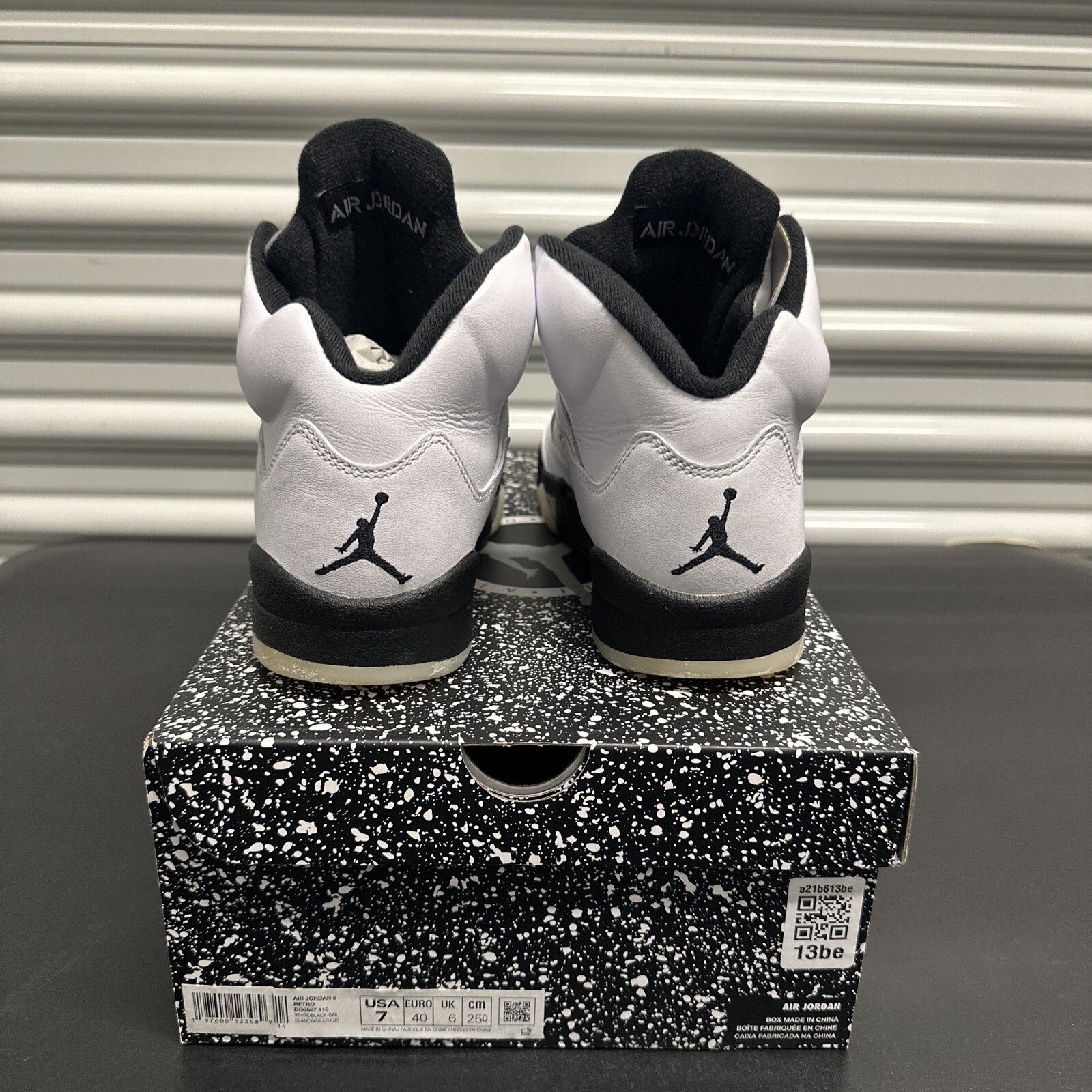 Jordan 5 Retro Reverse Metallic