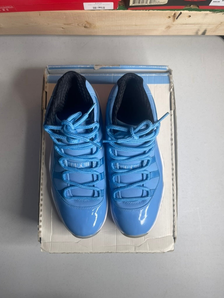 Jordan 11 Retro Pantone