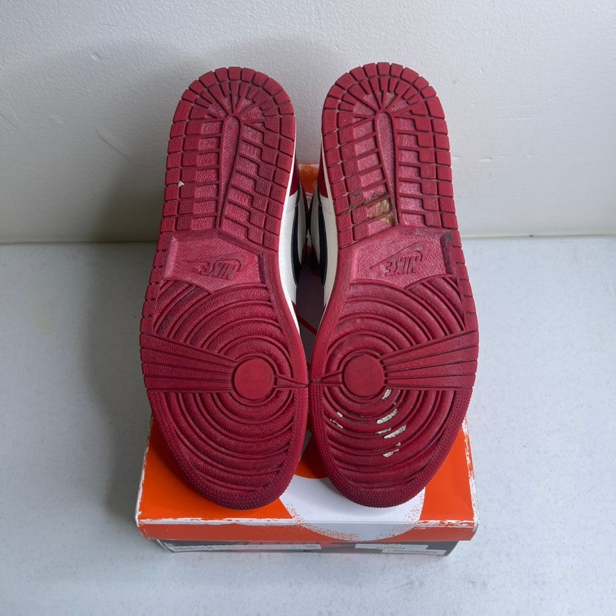 Size 10.5 - Jordan 1 Retro High OG Chicago Lost and Found