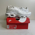 Size 7y - Nike Air Max Plus White Metallic Silver (GS)
