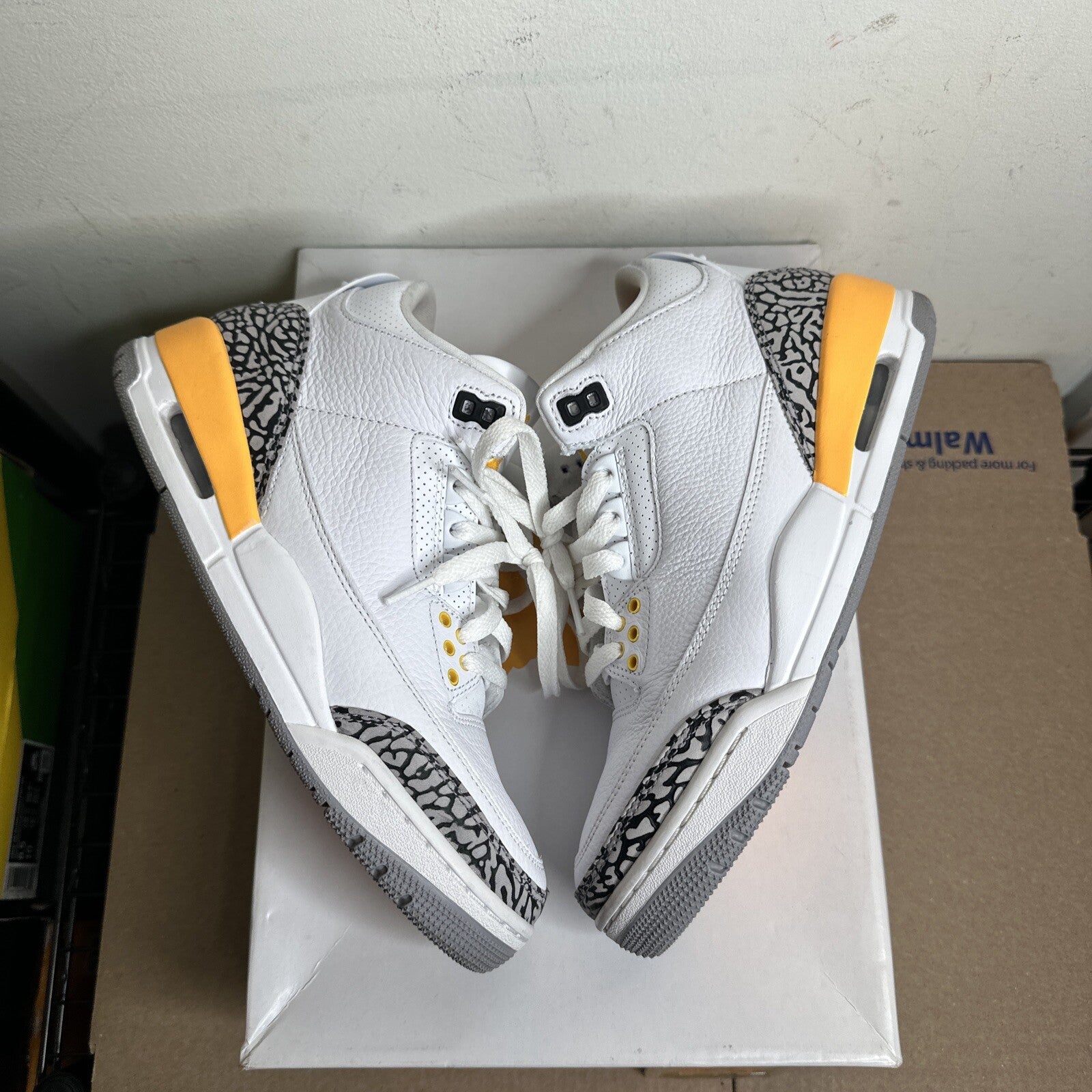 Jordan 3 Retro Laser Orange (Women's)