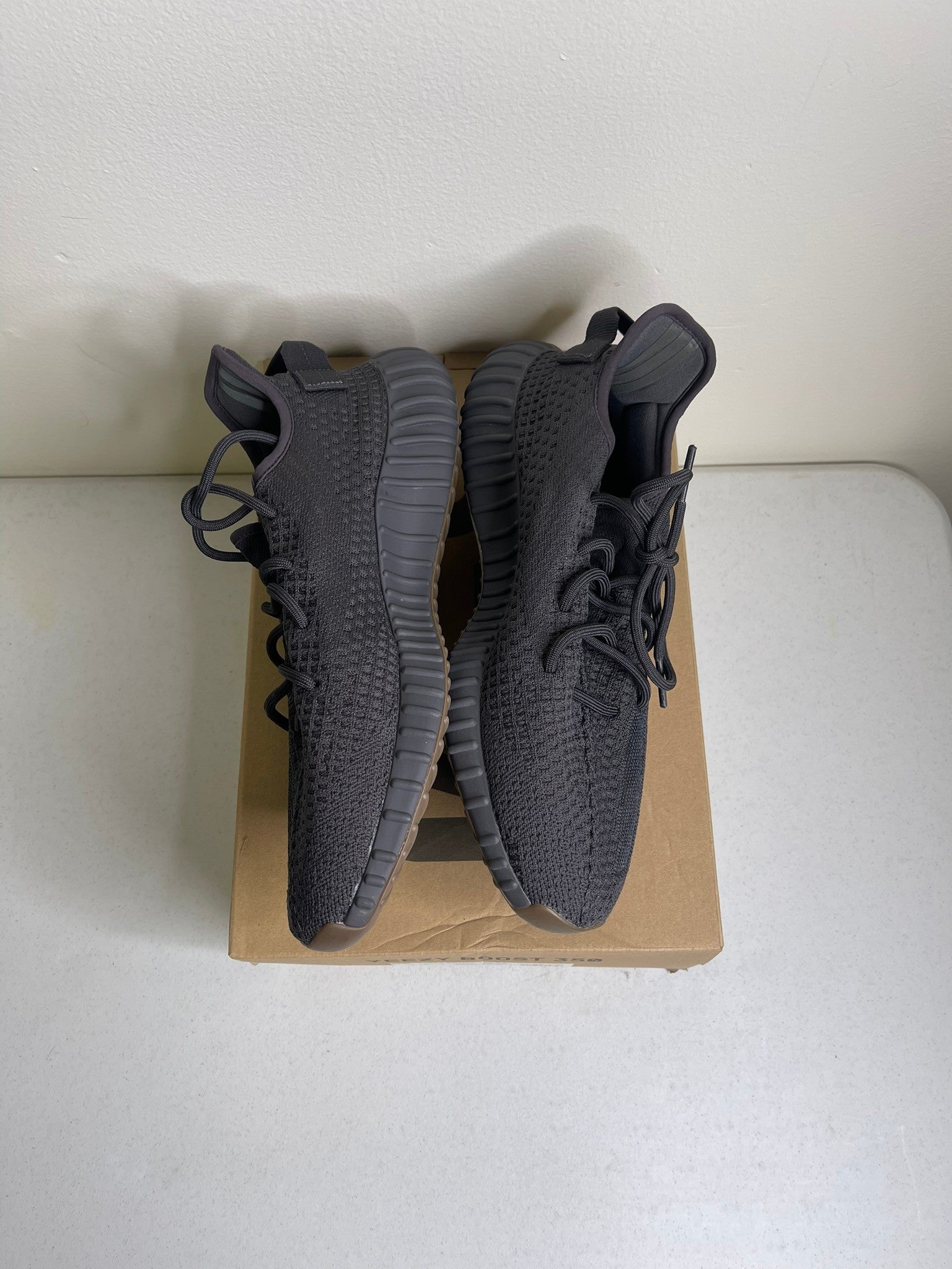 adidas Yeezy Boost 350 V2 Cinder