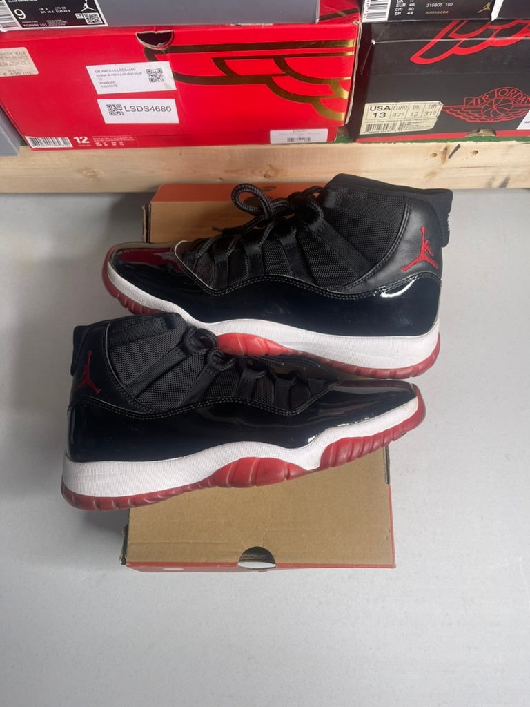 Jordan 11 Retro Playoffs Bred (2019)