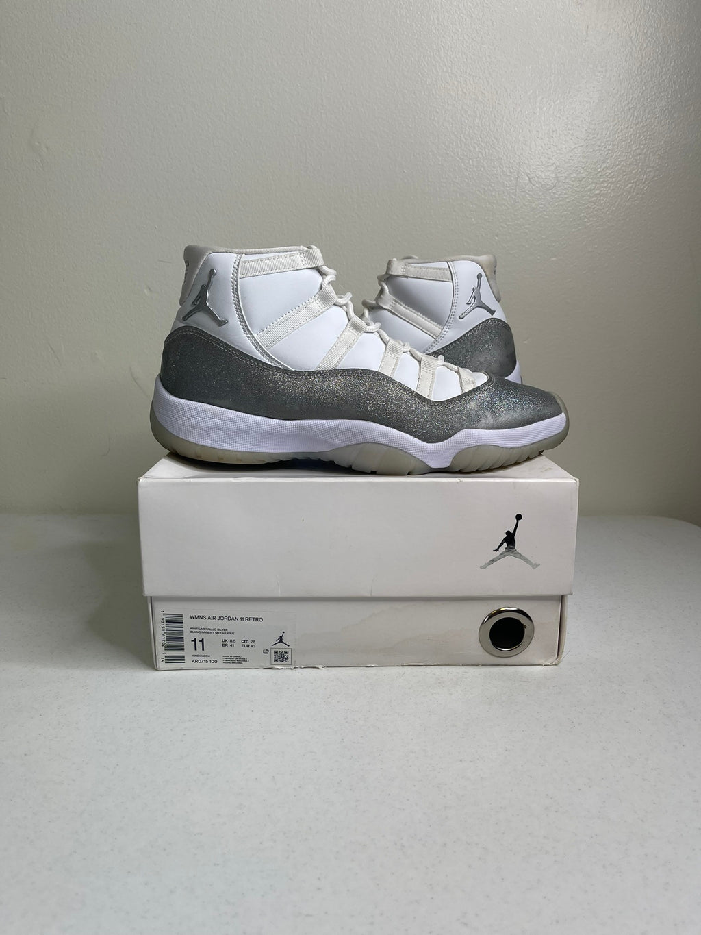 Jordan 11 Retro White Metallic Silver (Women's)